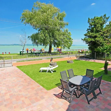 아파트 Holiday Home In Fonyod/Balaton 18566